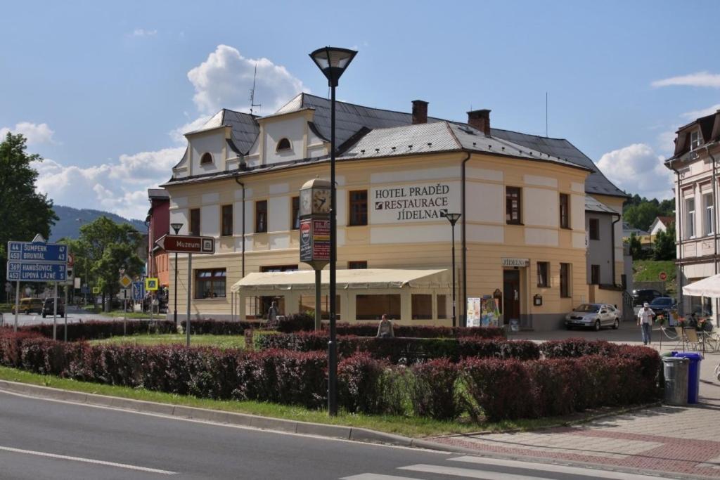 Hotel Praded Jeseník Eksteriør billede